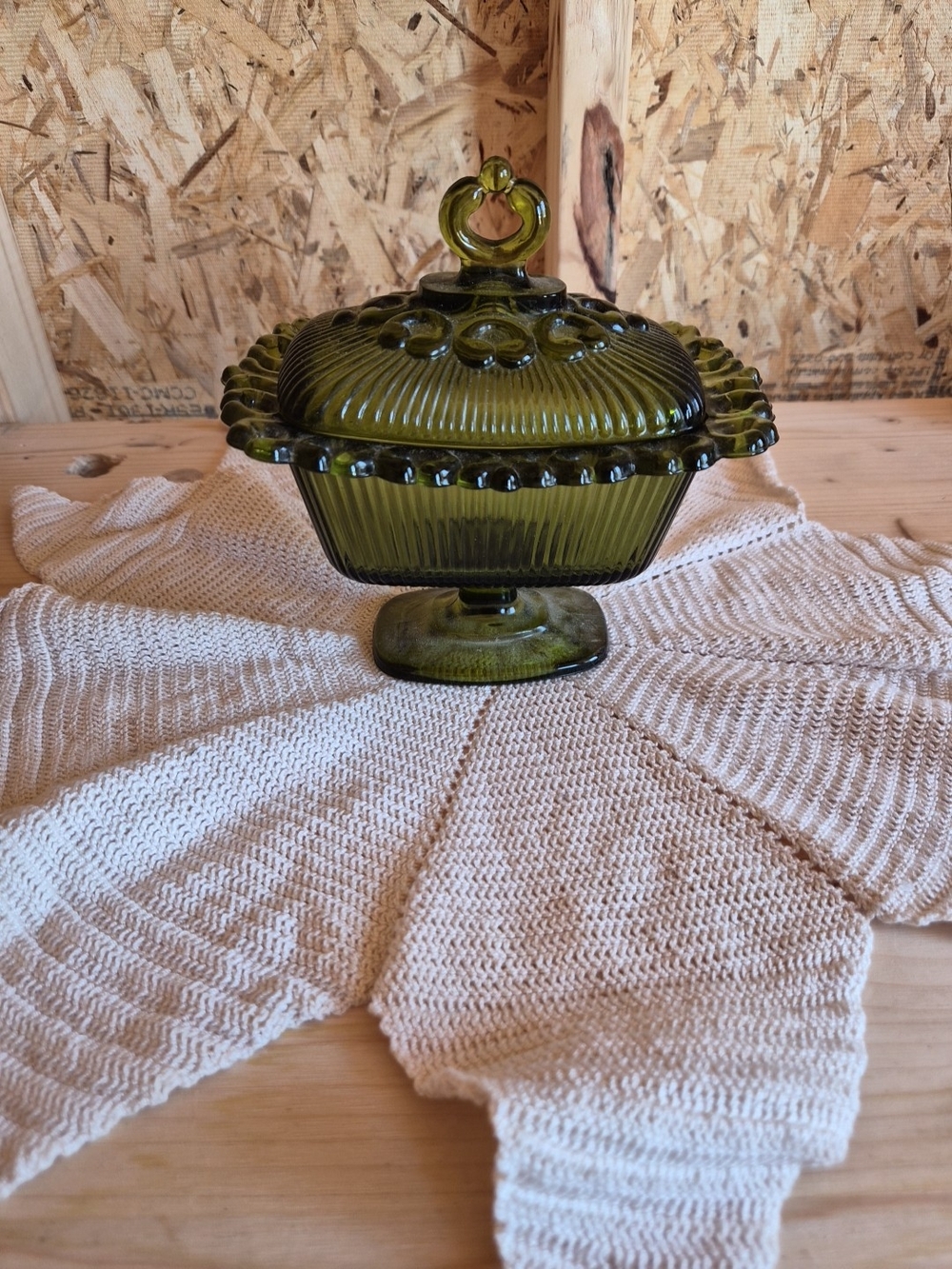 Indiana Glass Olive Green Filigree Edge Oblong Candy Dish & Cover